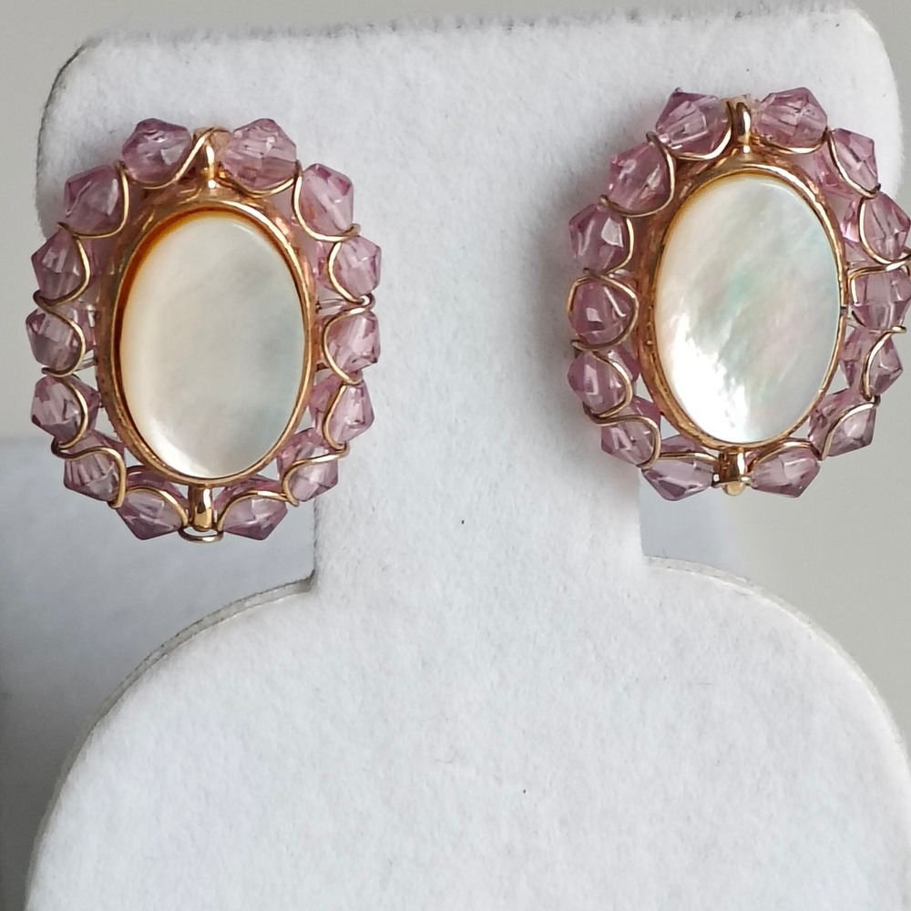 M Signature Mother of Pearl Pink Crystal Wire Wrapped Gold Tone Stud‎ Earrings